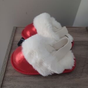 Holiday Time Valentine's Day Strap Back Red Clogs Slippers Toddler 7/8